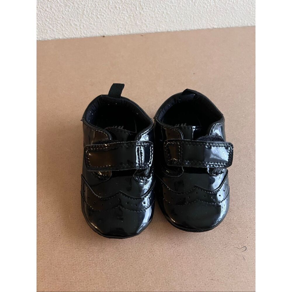 H&M  Black Patient Leather Dress Shoes Boys Toddler Size 20/2-/US5